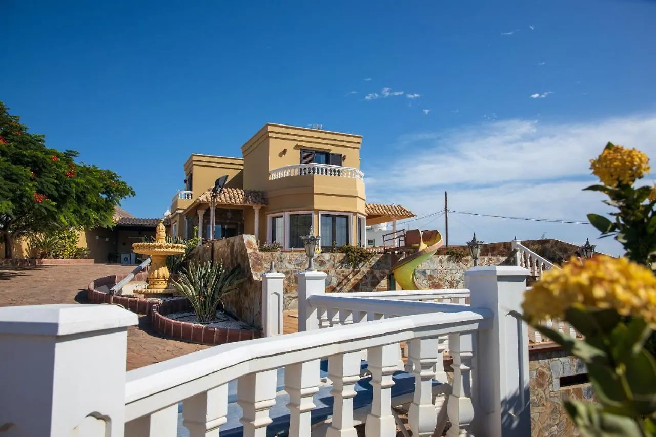 Villa Las Cuevas ティアス 0*,
